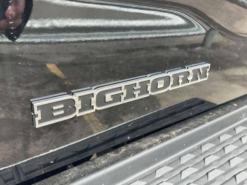 Diamond Black Crystal Pearlcoat 2026 RAM 2500 Big Horn