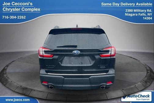 Crystal Black Silica 2024 Subaru Ascent Onyx Edition 7-Passenger