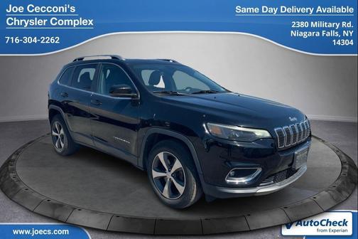 Diamond Black Crystal Pearlcoat 2019 Jeep Cherokee Limited