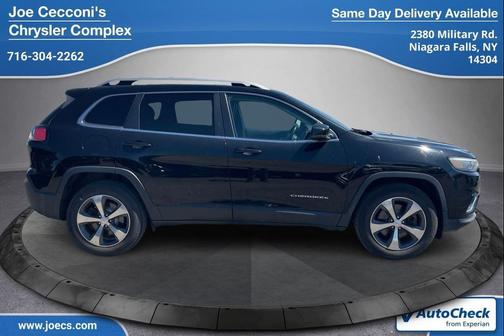 Diamond Black Crystal Pearlcoat 2019 Jeep Cherokee Limited