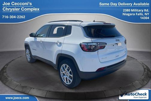 2023 Jeep Compass Latitude Lux