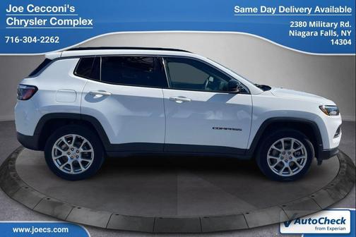 2023 Jeep Compass Latitude Lux