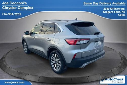 2021 Ford Escape Titanium