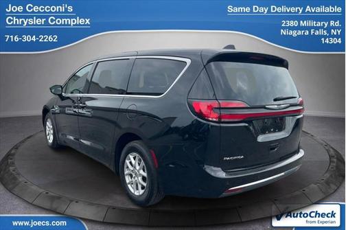 2024 Chrysler Pacifica Touring L