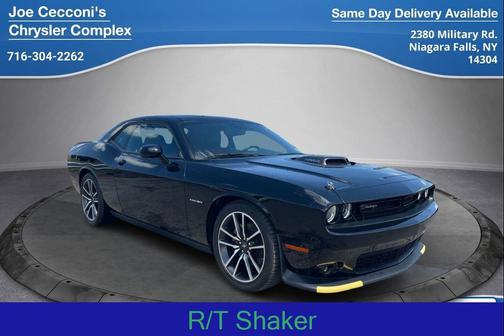 Pitch Black Clearcoat 2022 Dodge Challenger R/T