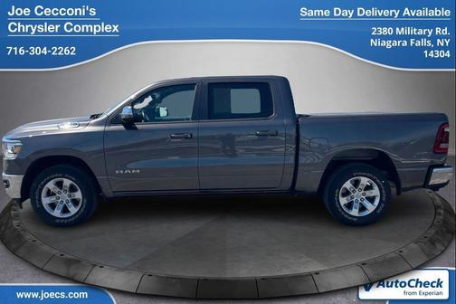 Granite Crystal Metallic Clearcoat 2023 RAM 1500 Laramie