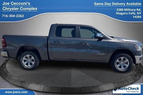 Granite Crystal Metallic Clearcoat 2023 RAM 1500 Laramie