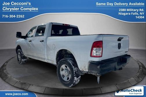 2023 RAM 2500 Tradesman Crew Cab 4x4 6'4' Box