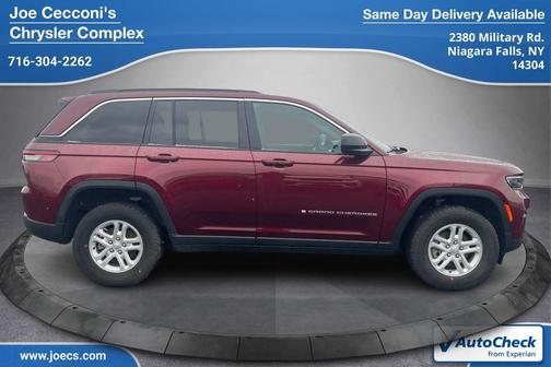 2025 Jeep Grand Cherokee Laredo