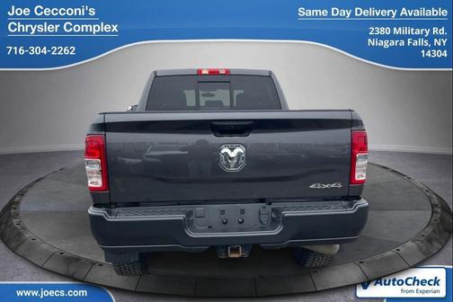 2022 RAM 2500 Tradesman Crew Cab 4x4 6'4' Box