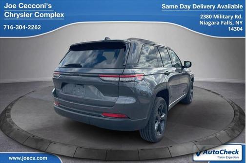 2022 Jeep Grand Cherokee Altitude