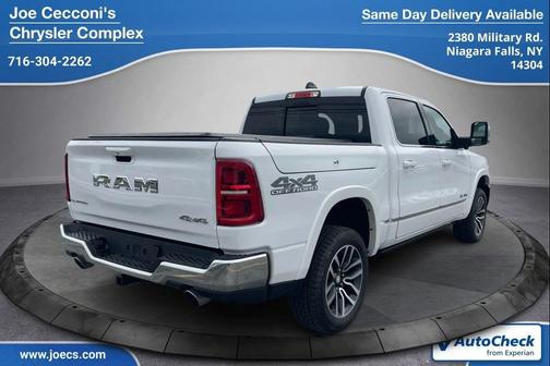 Bright White Clearcoat 2025 RAM 1500 Limited