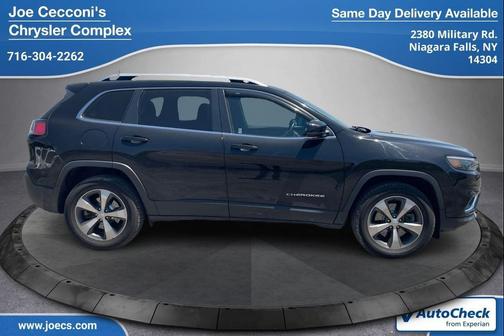 Diamond Black Crystal Pearlcoat 2021 Jeep Cherokee Limited