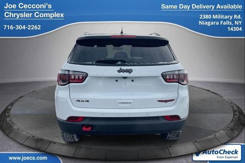 2024 Jeep Compass Trailhawk