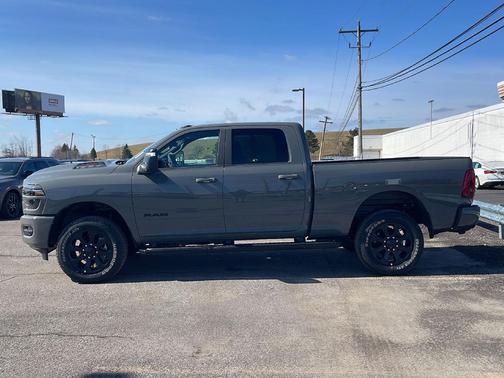 Ceramic Gray Clearcoat 2026 RAM 2500 Laramie Crew Cab 4x4 6'4' Box