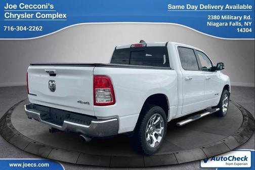 Bright White Clearcoat 2019 RAM 1500 Big Horn