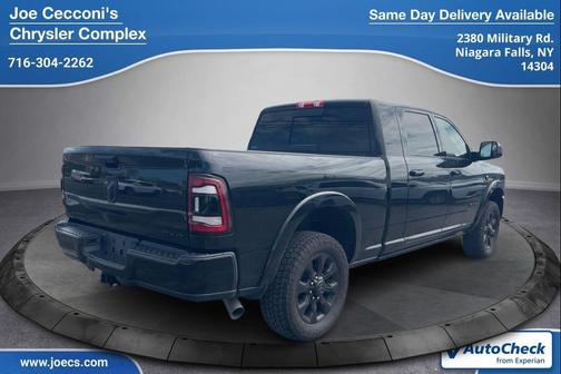Diamond Black Crystal Pearlcoat 2022 RAM 3500 Limited