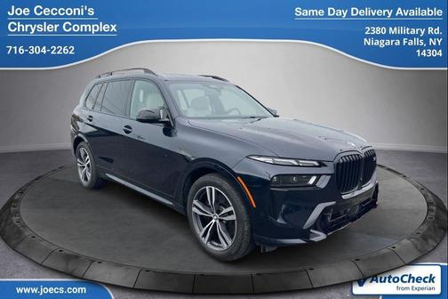Carbon Black Metallic 2024 BMW X7 M60i