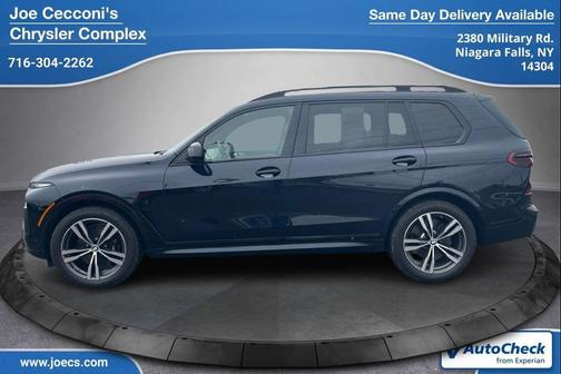 Carbon Black Metallic 2024 BMW X7 M60i