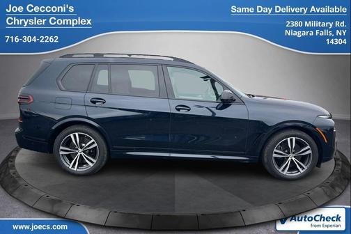 Carbon Black Metallic 2024 BMW X7 M60i