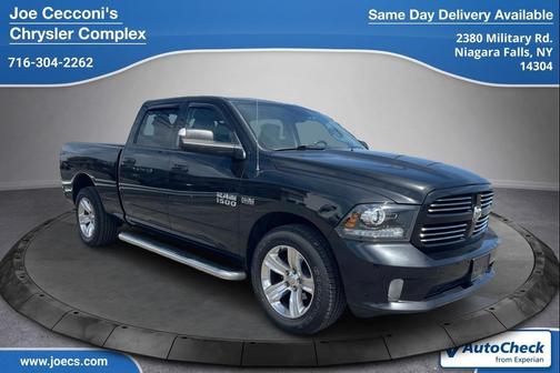 Brilliant Black Crystal Pearlcoat 2016 RAM 1500 Sport