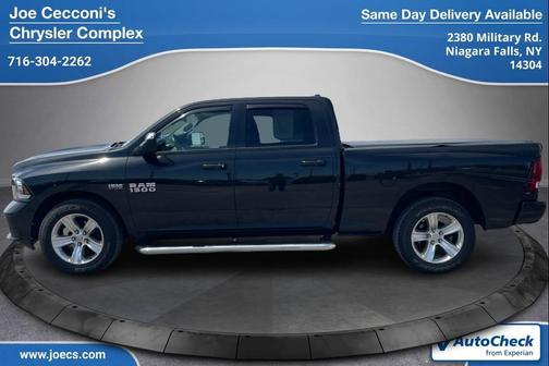 Brilliant Black Crystal Pearlcoat 2016 RAM 1500 Sport