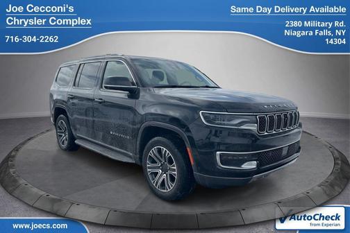 Diamond Black Crystal Pearlcoat 2022 Jeep Wagoneer Series III 4x4 SUV