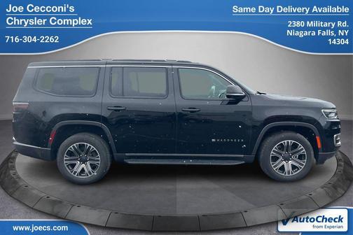 Diamond Black Crystal Pearlcoat 2022 Jeep Wagoneer Series III 4x4