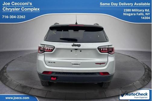 2024 Jeep Compass Trailhawk