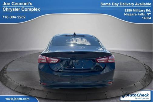 2022 Chevrolet Malibu FWD LT
