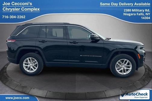 2023 Jeep Grand Cherokee Laredo