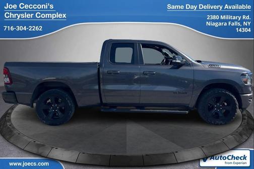 Granite Crystal Metallic Clearcoat 2022 RAM 1500 Big Horn/Lone Star