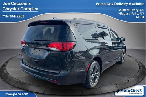 2020 Chrysler Pacifica L