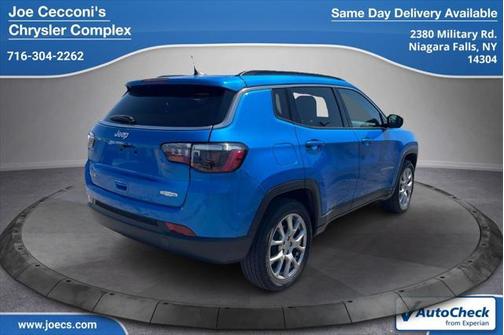 2022 Jeep Compass Latitude Lux