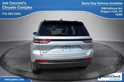 Silver Zynith 2025 Jeep Grand Cherokee Limited