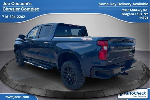 Northsky Blue Metallic 2022 Chevrolet Silverado 1500 Custom Trail Boss