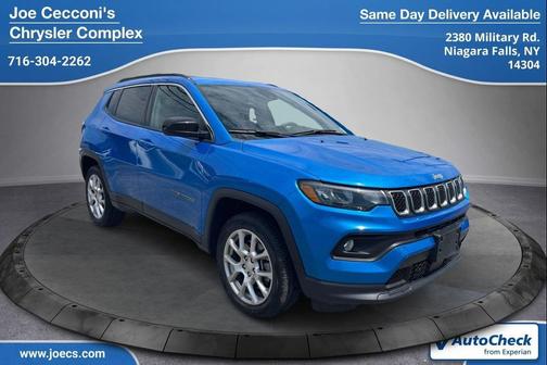 Hydro Blue Pearlcoat 2024 Jeep Compass Latitude Lux