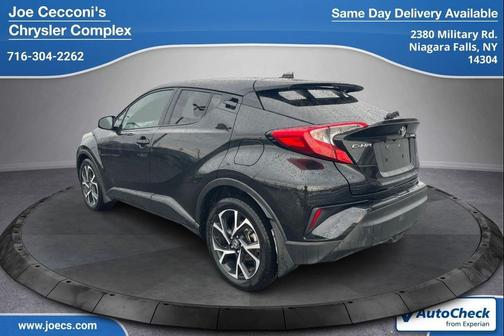 2022 Toyota C-HR XLE