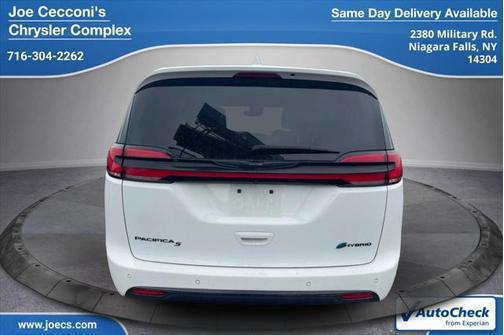 2022 Chrysler Pacifica Hybrid Touring L