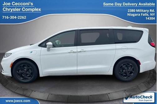 2022 Chrysler Pacifica Hybrid Touring L