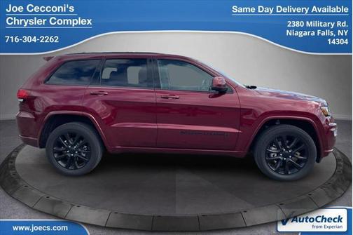 2022 Jeep Grand Cherokee Laredo