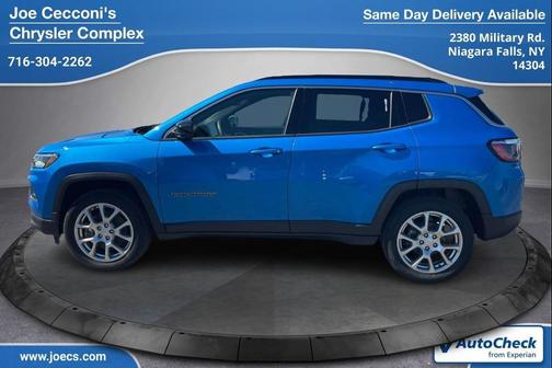 Laser Blue Pearlcoat 2023 Jeep Compass Latitude Lux