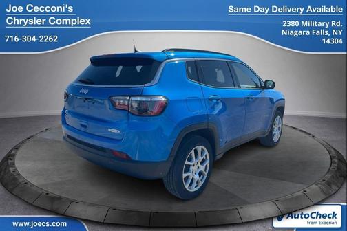 Laser Blue Pearlcoat 2023 Jeep Compass Latitude Lux