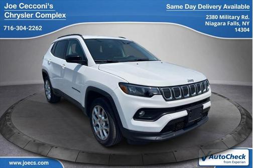 2022 Jeep Compass Latitude Lux