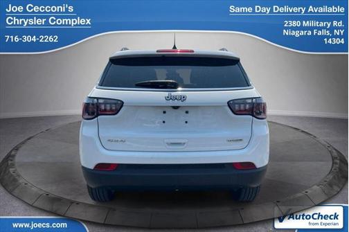 2022 Jeep Compass Latitude Lux
