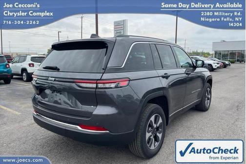 2022 Jeep Grand Cherokee 4xe Base