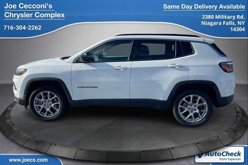 2023 Jeep Compass Latitude Lux