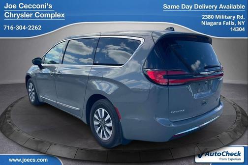 2023 Chrysler Pacifica Hybrid Limited