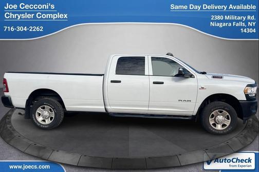 2021 RAM 3500 Tradesman Crew Cab 4x4 8' Box