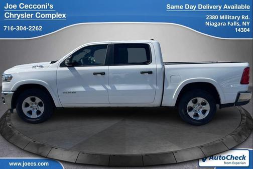 Bright White Clearcoat 2026 RAM 1500 Big Horn/Lone Star